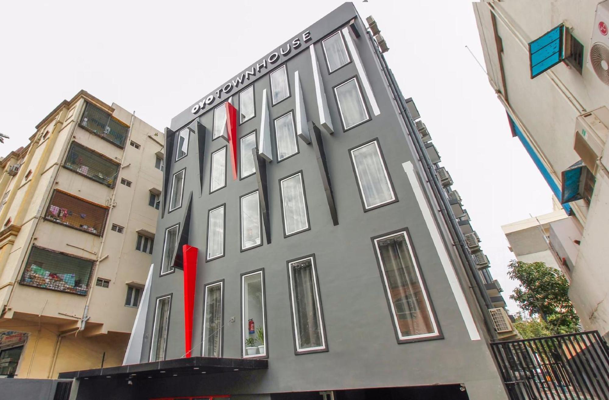 Townhouse White Ridge Shivam Road Hotel Lālāguda Buitenkant foto